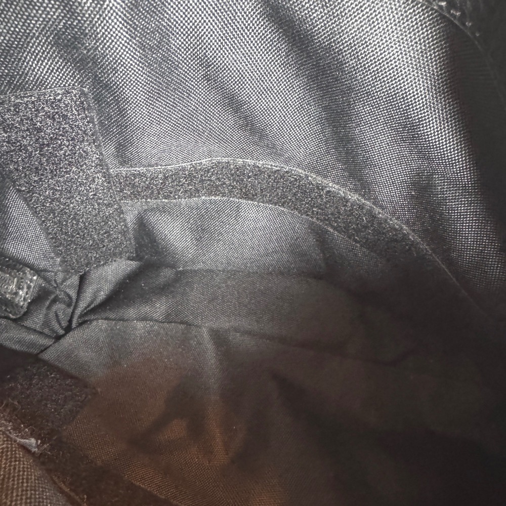 Lady Conceal Leather Concealed Carry Shoulder Bag - Picture 7 of 16